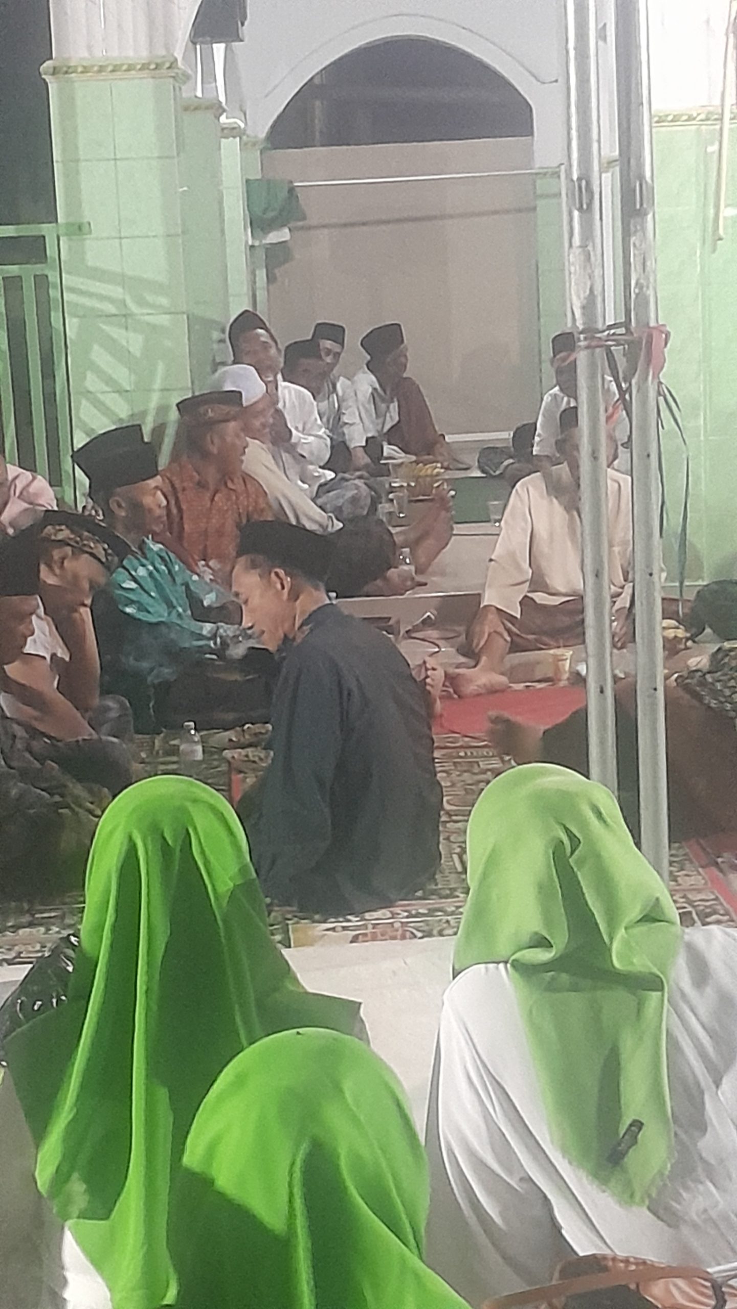 Lailatul Ijtimak dan Peringatan Maulid Nabi Muhammad SAW Berlangsung Meriah di Mushola Baiturrohim Dusun Dungus