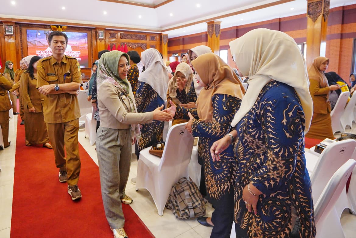 Ning Ita Ajak Warga Kota Mojokerto Konsisten Bergerak untuk Hidup Sehat