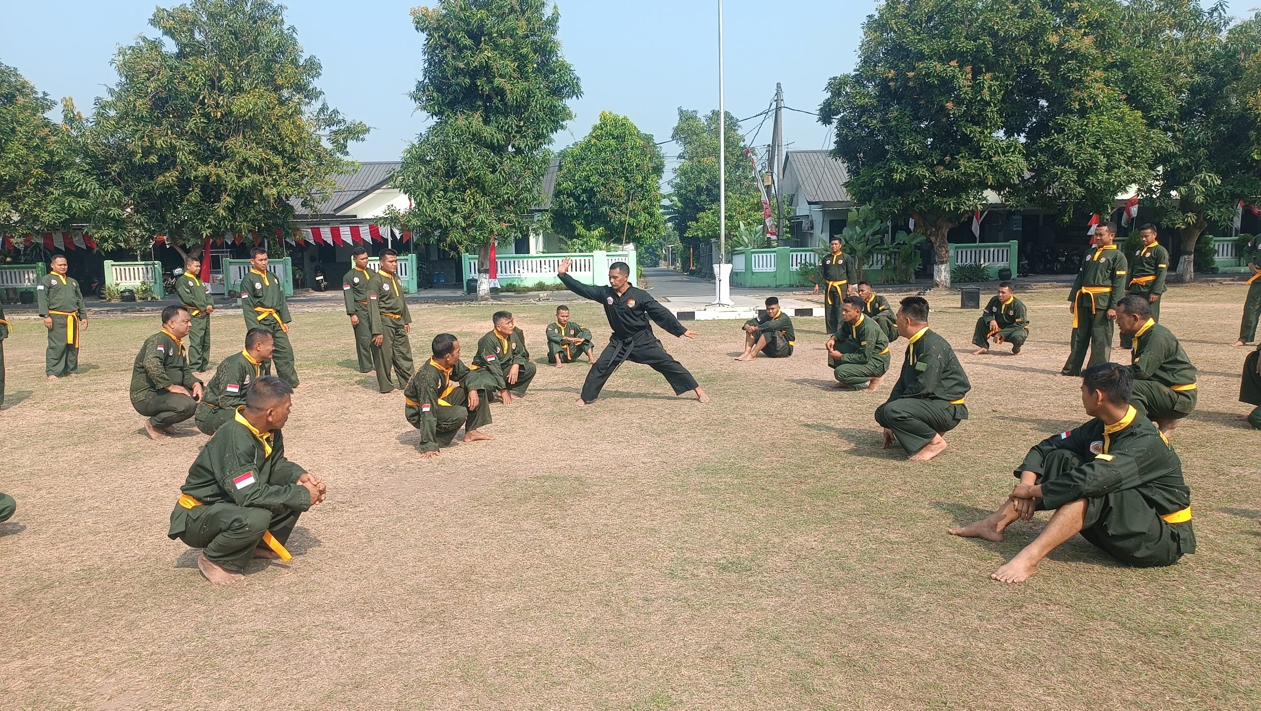 Jaga Fisik, Pertajam Naluri Tempur, Prajurit Kodim 0815/Mojokerto Latihan PSM
