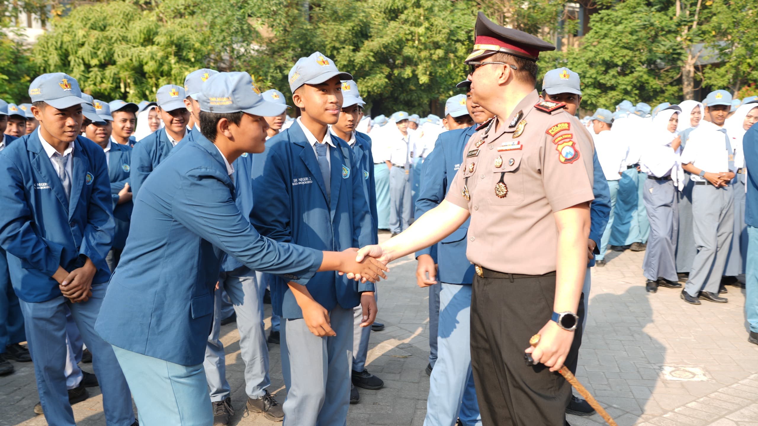 Police Goes to School, Kapolres Mojokerto Kota Ajak Pelajar SMKN 2 Kota Mojokerto Bijak Bermedia Sosial dan Siapkan Skill Masa Depan