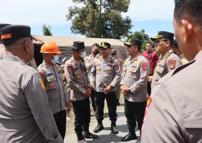 Gunung Sinabung Berstatus Siaga, 176 Personel Polri Dikerahkan untuk Layani dan Lindungi Masyarakat