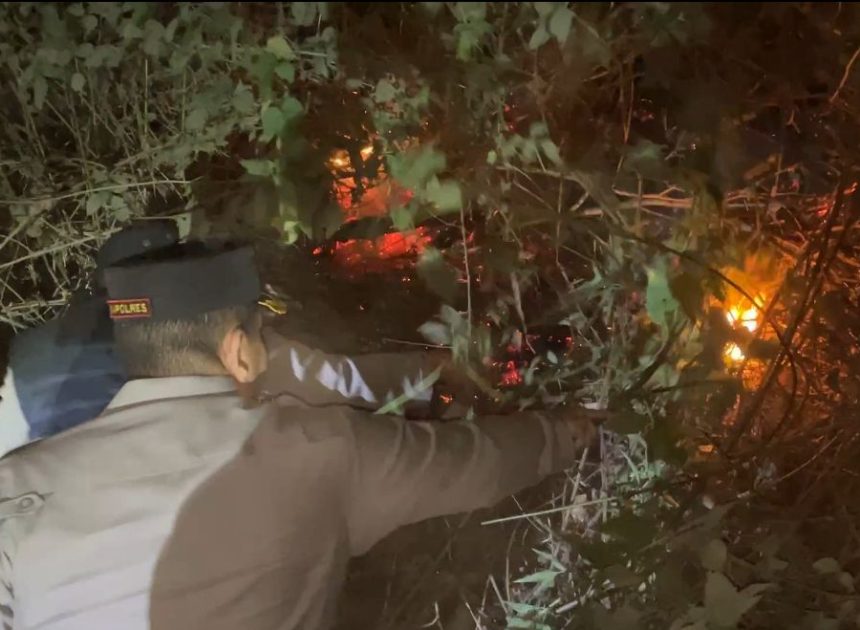 Polres Bondowoso dan Tim Gabungan Tembus Medan Ekstrem, Karhutla di Lereng Ijen Berhasil Dipadamkan