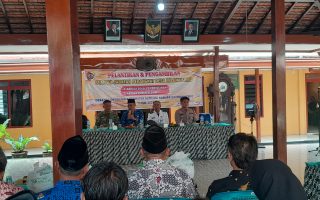 Lantik Dua Perangkat Baru, Pemdes Mojokusumo Perkuat Pelayanan