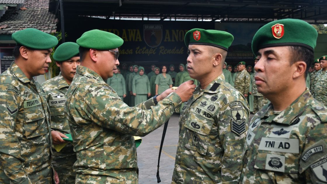 Kenaikan Pangkat Jadi Momentum Tingkatkan Dedikasi dan Tanggung Jawab Prajurit Kodim 0815/Mojokerto