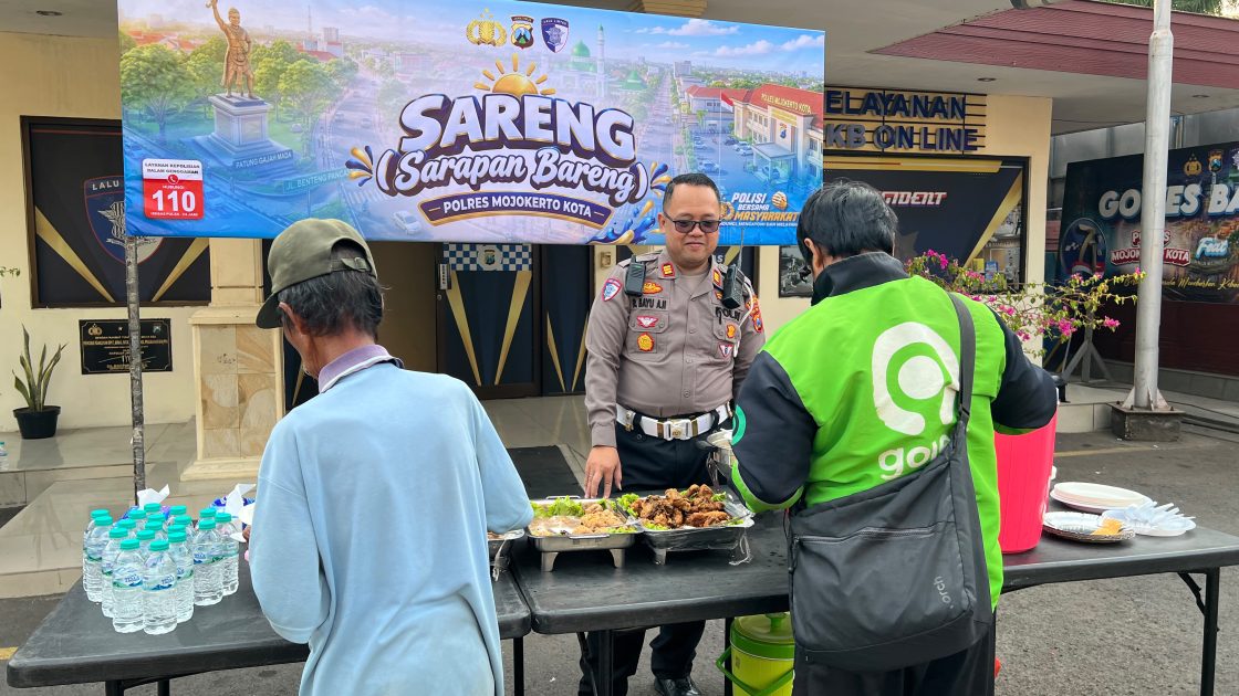 “Sareng” Sat Lantas Polres Mojokerto Kota: Pererat Silaturahmi Polisi Dan Masyarakat