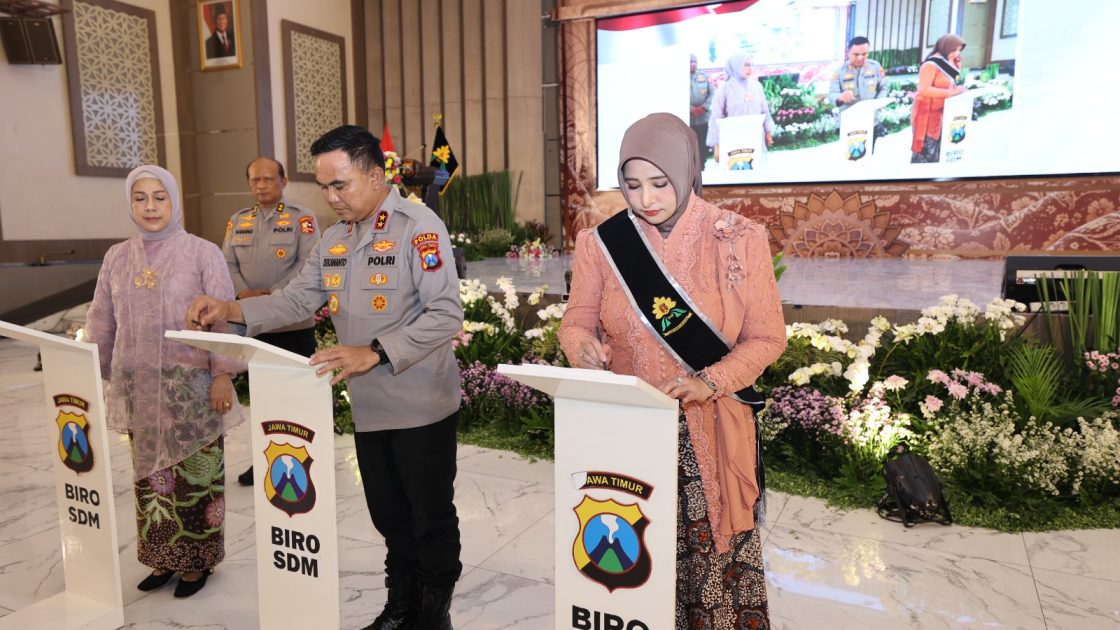 Jadi Ibu Asuh Polwan Polda Jatim, Ny. Lenia Dekananto Dorong Kesejahteraan dan Keharmonisan Keluarga Polri