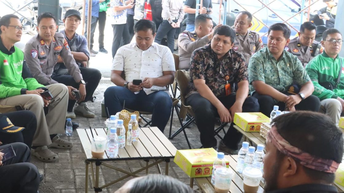 Polisi Bersama Masyarakat : Polres Mojokerto Fasilitasi Shelter Istirahat Gratis untuk Pengemudi Online