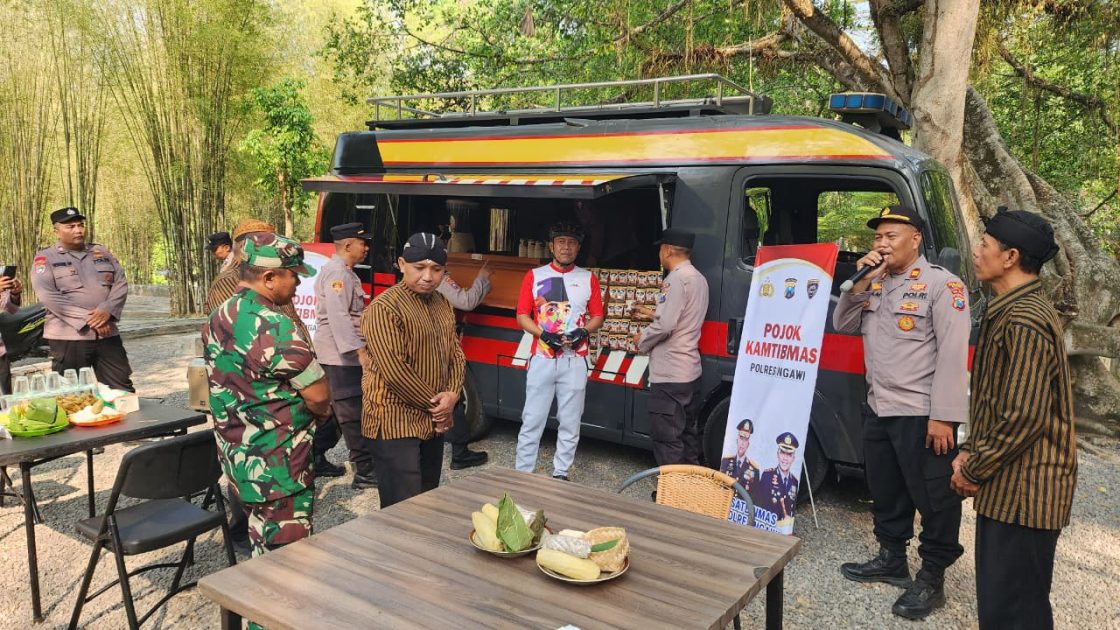 Sinergi Tanpa Sekat, Polres Ngawi Gelar Pojok Kamtibmas Bersama Warga