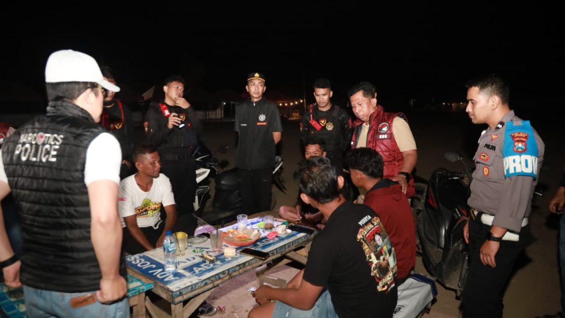 Polres Jember Gelar Razia Cegah Peredaran Narkoba hingga Tingkat Desa