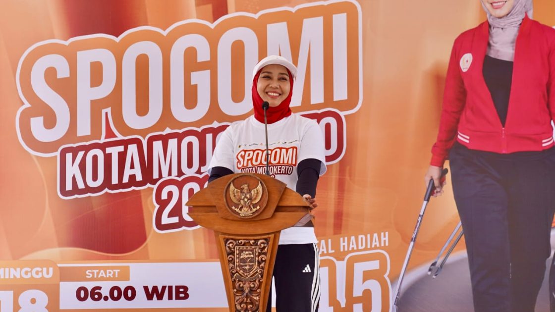 Bukan Sekadar Pungut Sampah, Ning Ita Dorong Kolaborasi Lingkungan Lewat Spogomi