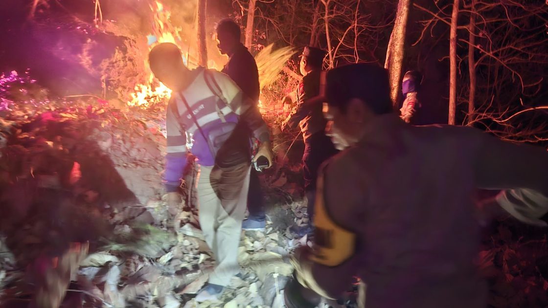 Gerak Cepat Jajaran Polres Ponorogo dan Tim Gabungan Berhasil Kendalikan Karhutla di Pohgading