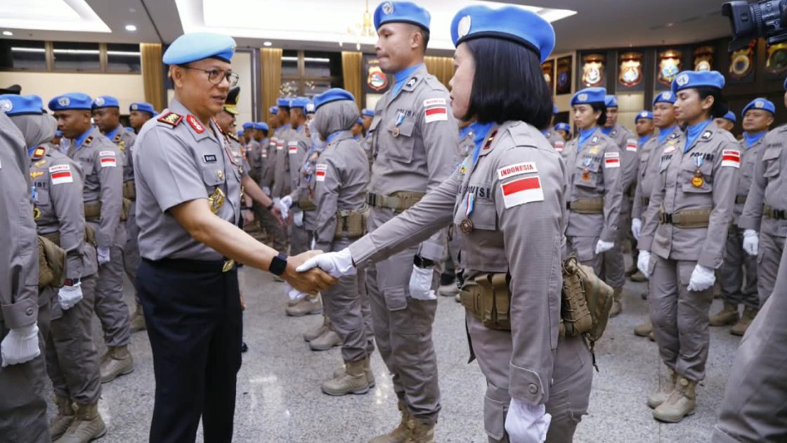 Wakapolri Pimpin Upacara Purna Tugas FPU 7 Minusca, 140 Personel Terima Penghargaan