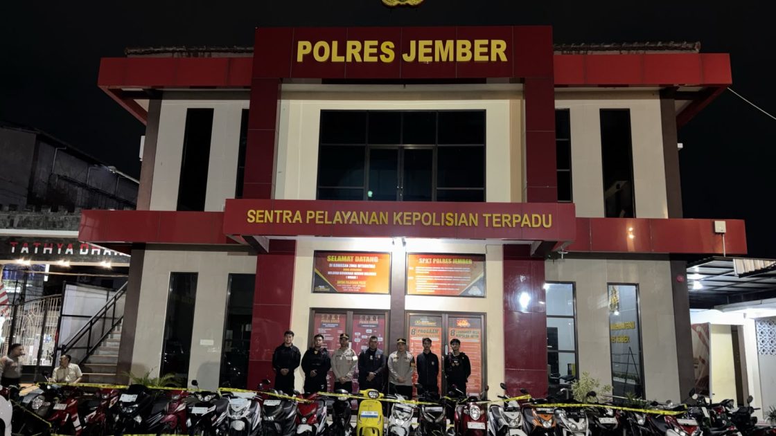Respons Cepat Aduan 110, Polres Jember Amankan 21 Motor Balap Liar di Akses Bandara Notohadinegoro