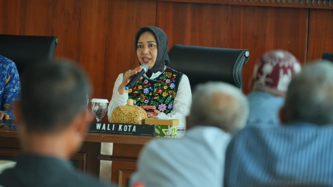 Wali Kota Mojokerto Minta Pengusaha Depot Air Minum Segera Urus Izin Kesehatan